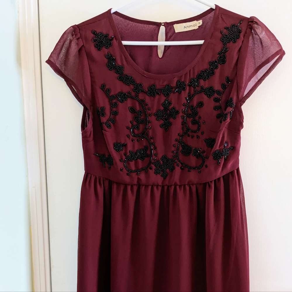 Beautiful embroidered front short-sleeved dress/tunic. Made in India. Size 12 UK